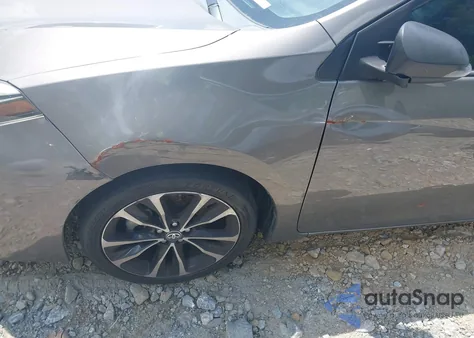 2018 Toyota Corolla Se из США, поврежденный, VIN 2T1BURHE2JC971073